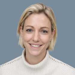 Camilla Hayes