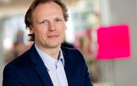    Sea heroes and data: Deutsche Telekom's Hans-Christian Schwingen