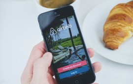    Airbnb makes good on its word to support former employees